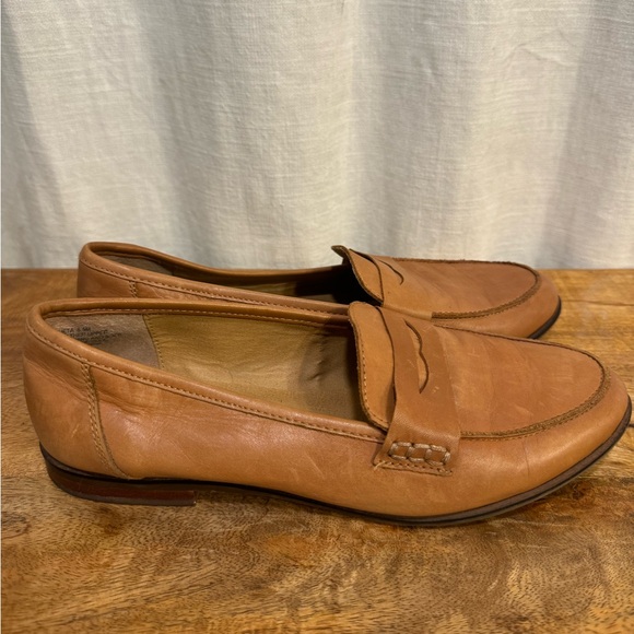 Brown Steve Madden Loafers - Picture 2 of 5